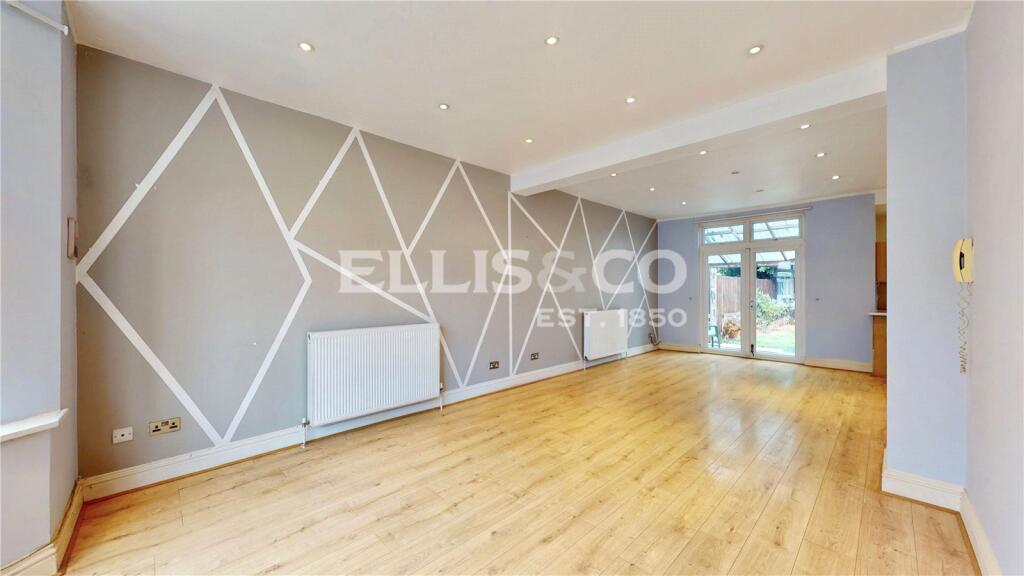 House in Harrow - View 2