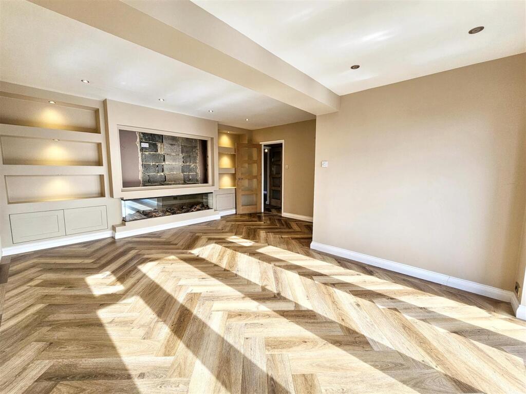 Additional image 3 of Lower Park Green, Silsden,