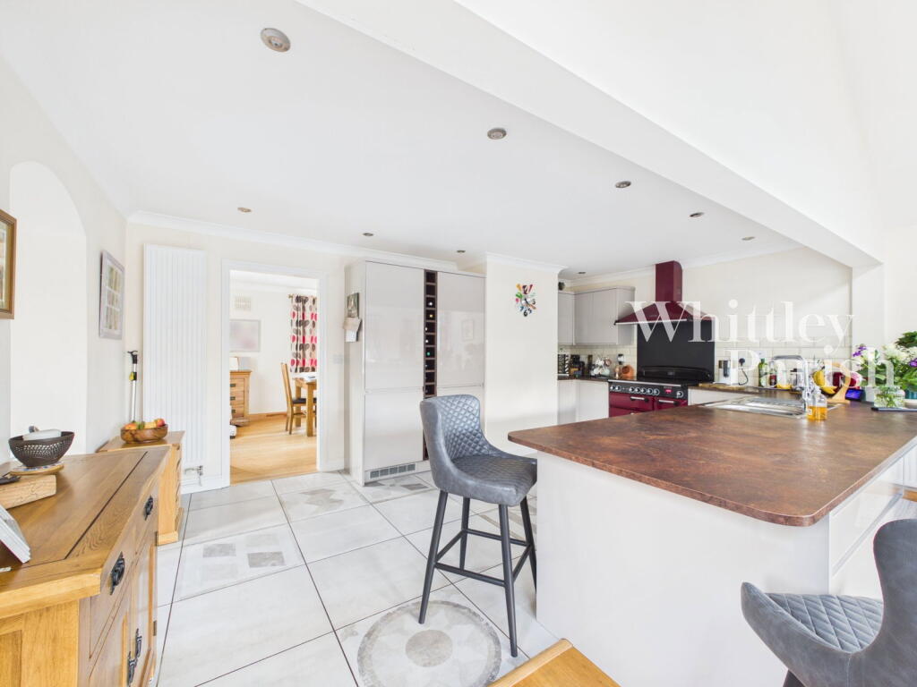 House in Ipswich - View 4