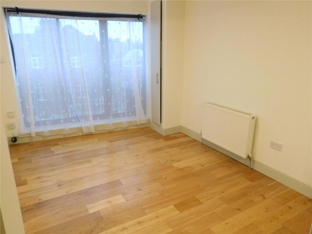 Apartment in London, Crofton Park - View 4