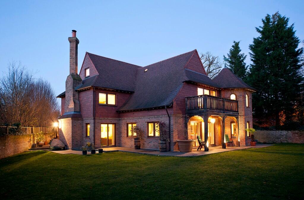 Main image of property: Beverley Lane, Kingston Upon Thames, Surrey, KT2