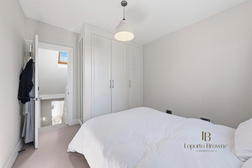 Apartment in London - View 4