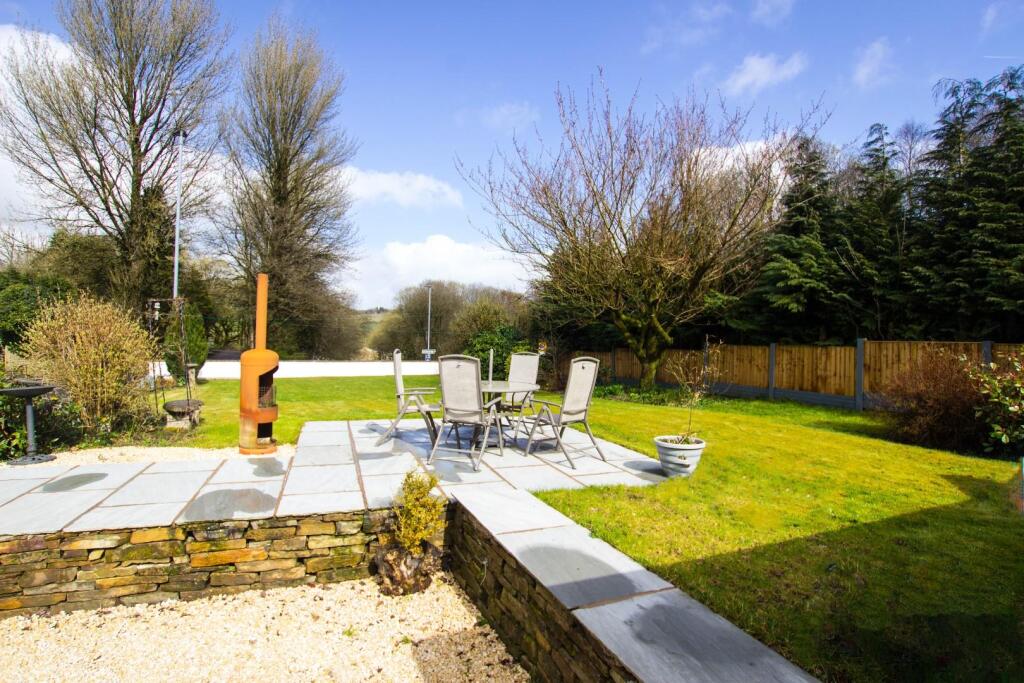 Additional image 51 of 'Hillside Bungalow' Hoddlesden