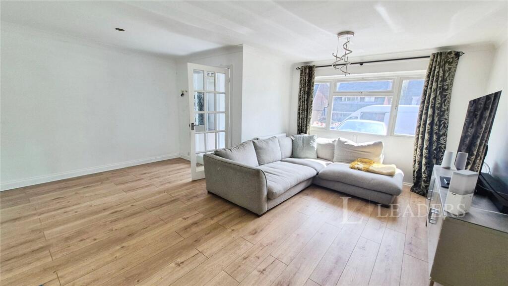 House in Fareham, Hampshire - View 3