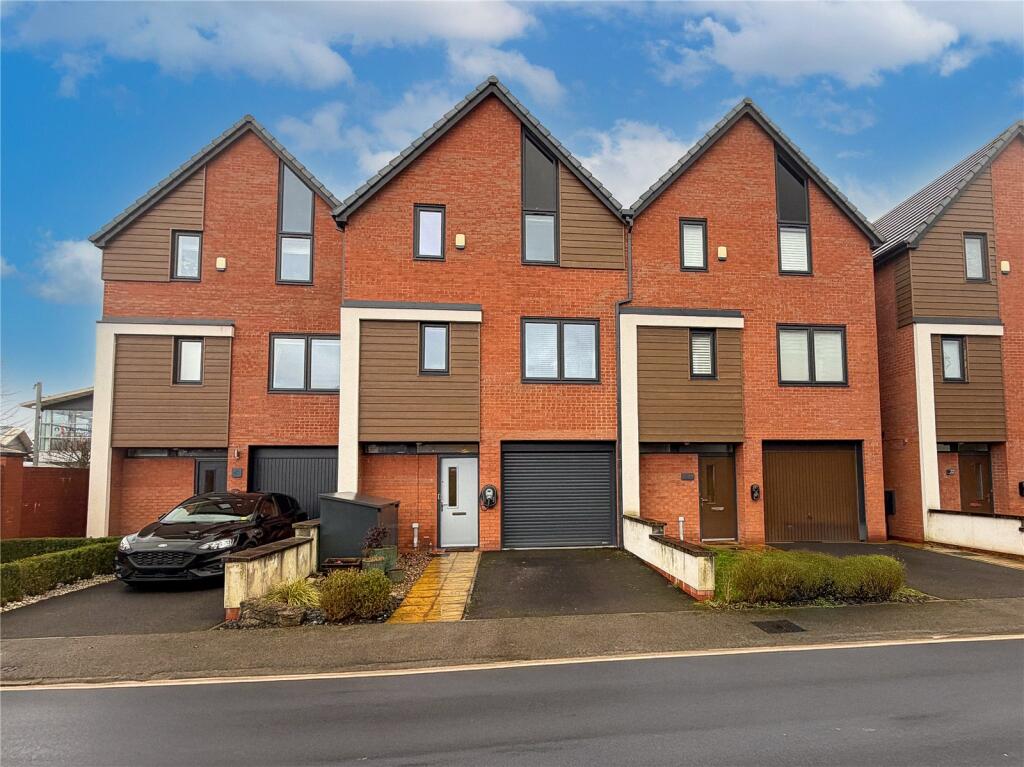 Main image of property: Christie Way, Chorlton, M21