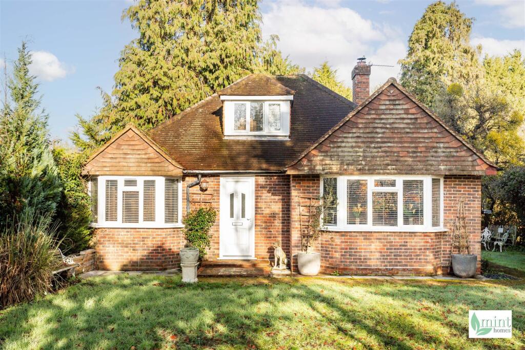 Main image of property: Concorde, Bagshot Road, Chobham