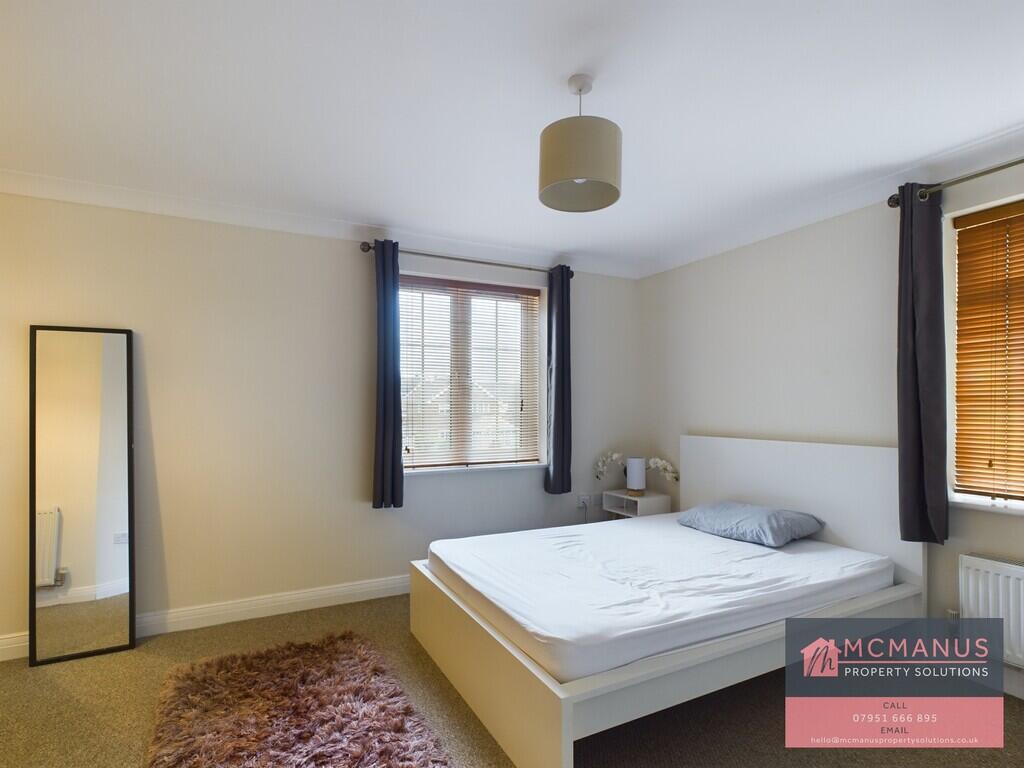 Apartment in Stevenage, Old Town - View 5