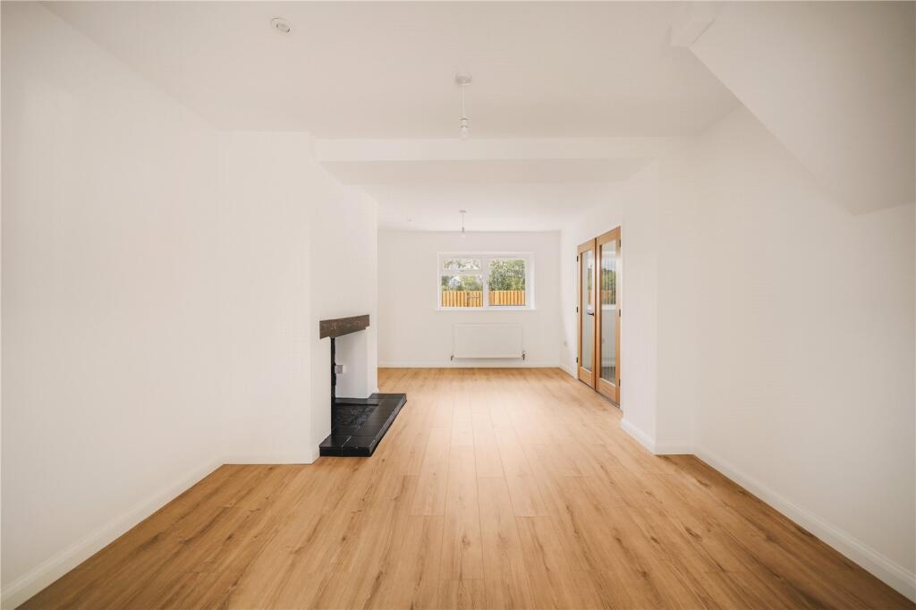 House in Bristol, Hewish - View 4