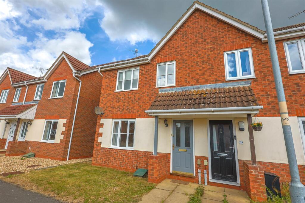 Main image of property: Wintergold Avenue, Spalding