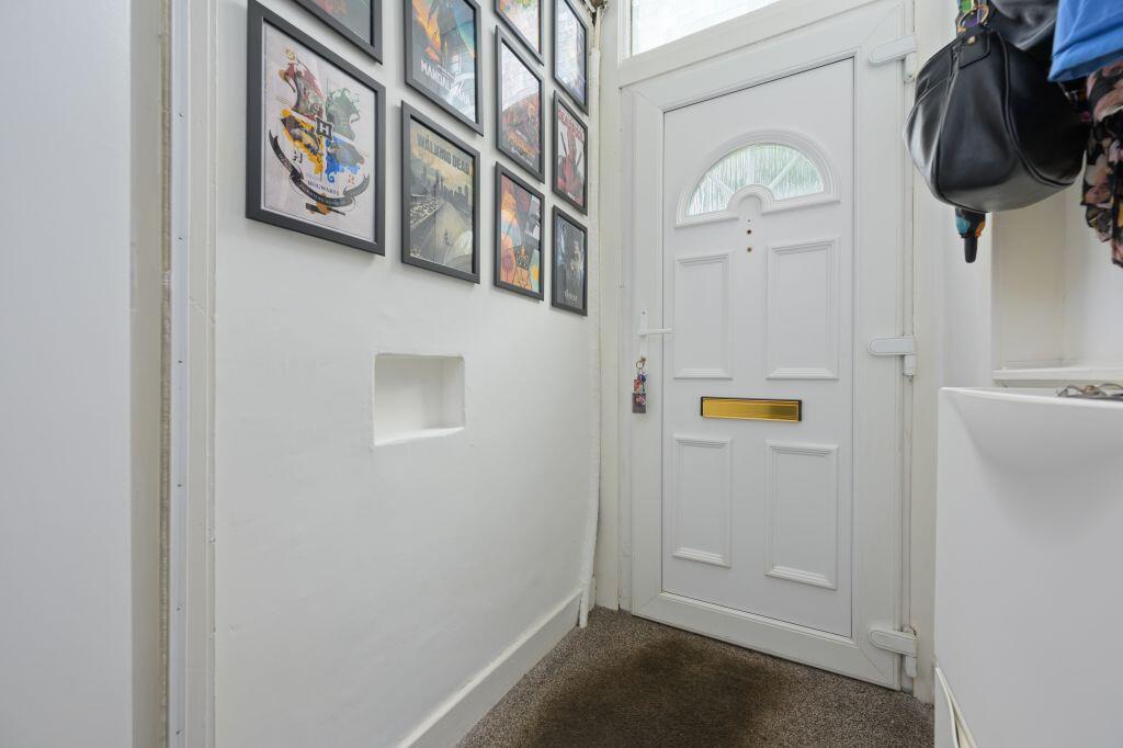 Apartment in Kirkcaldy - More