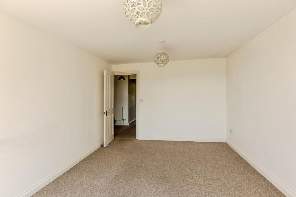 Apartment in Bristol, North Somerset - View 4
