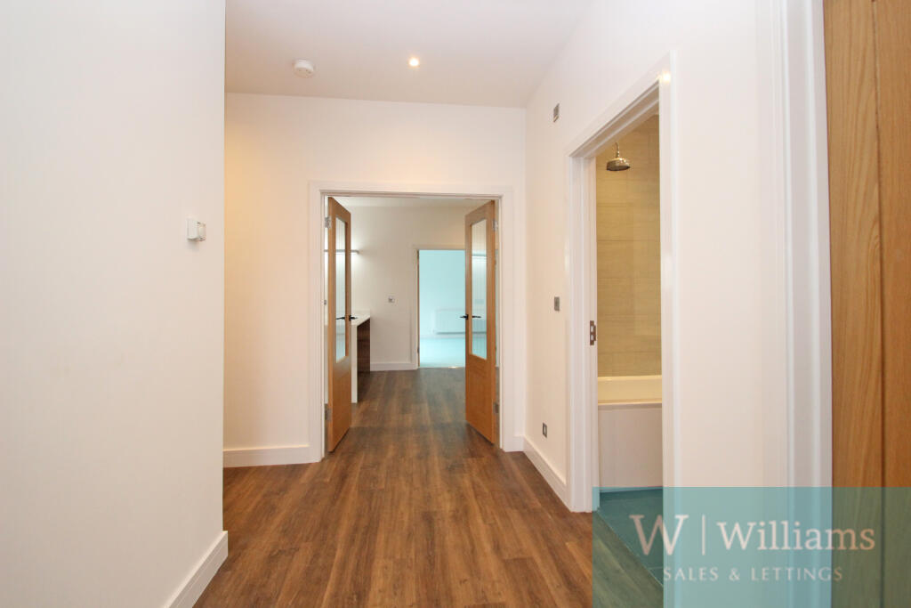 House in Ryde, Wootton Bridge - View 2