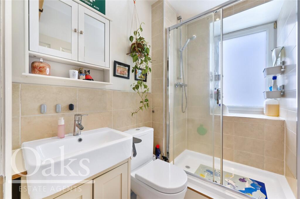 Apartment in London - More