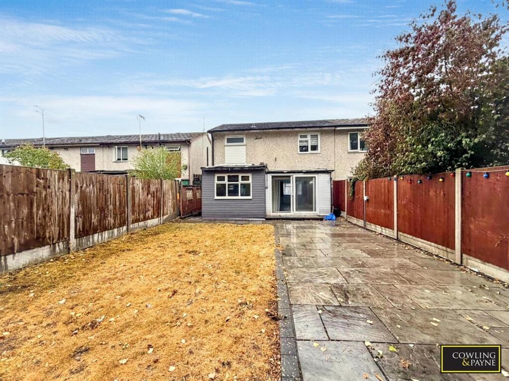 House in Southend-on-Sea - View 4