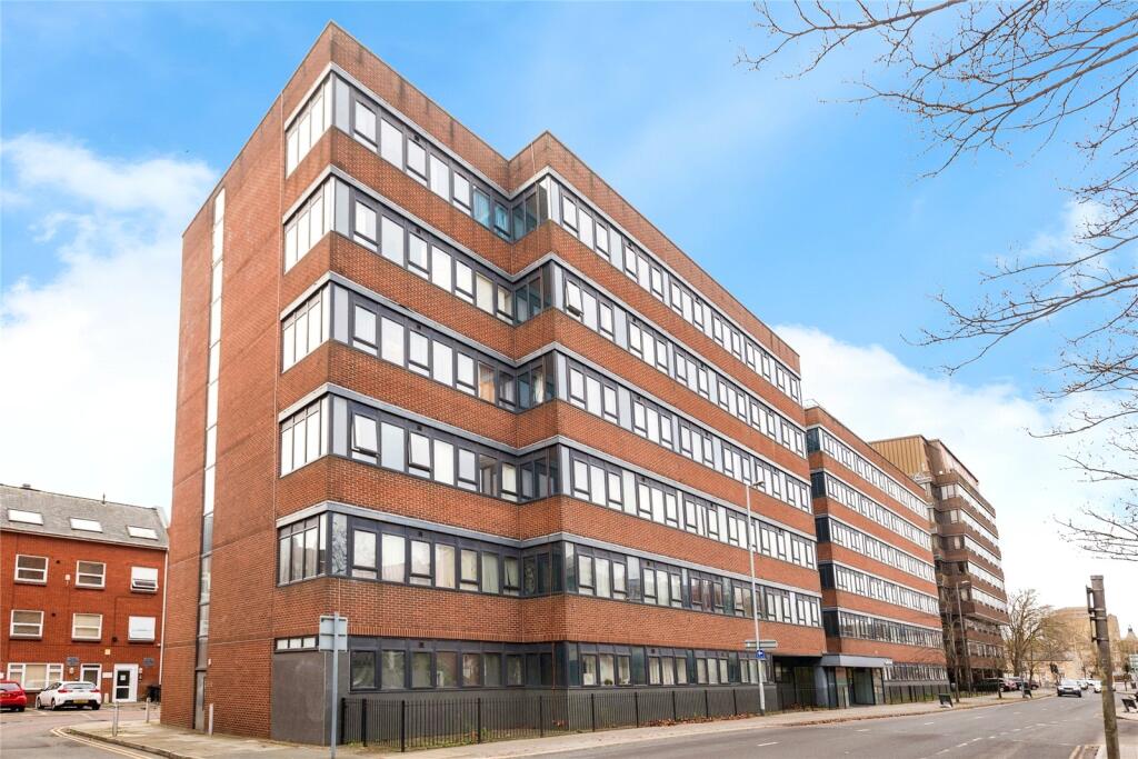 Main image of property: Farnsby Street, Swindon, Wiltshire, SN1