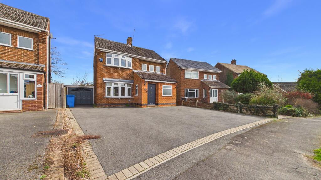 Main image of property: Cadgwith Drive, Derby, Derbyshire, DE22 2AE