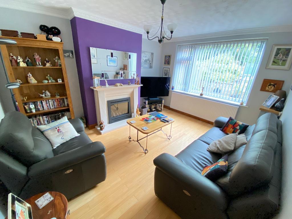 House in Stoke-on-Trent - View 4