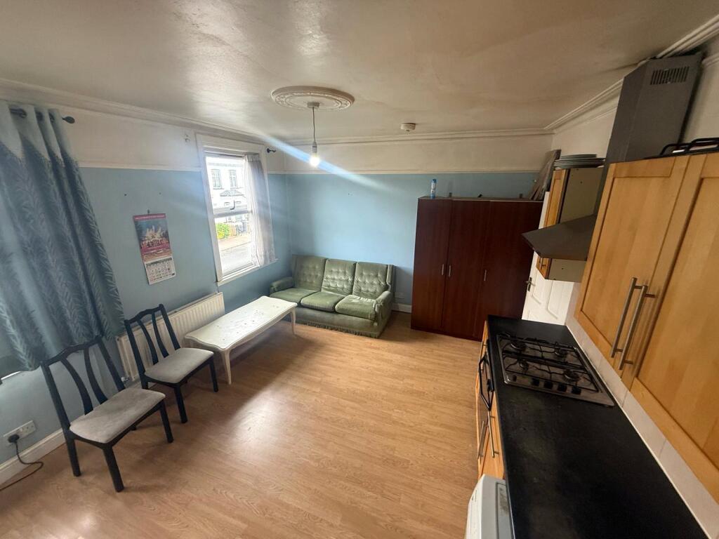 Main image of property: Harrow, London, HA2
