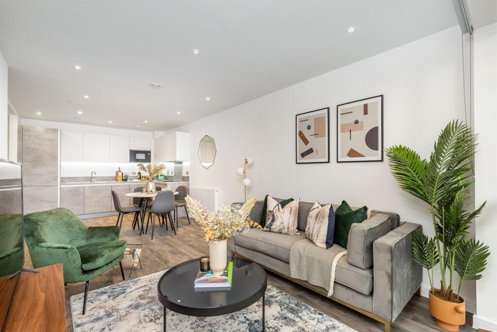 Main image of property: 1 bed, 1st floor, Kingfisher, The Halcyon in Fresh Wharf