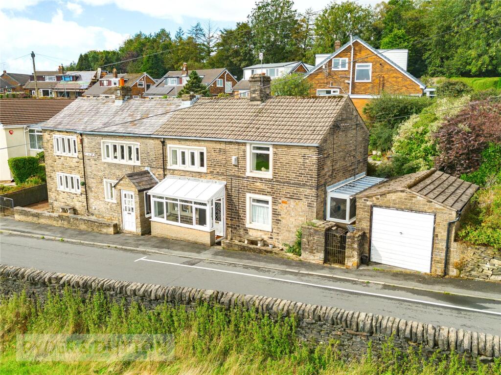 4-bed terraced on Lower Turf Lane, Scouthead, Saddleworth, OL4, £450,000