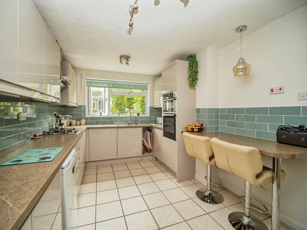 House in Dorchester, Dorset - View 4