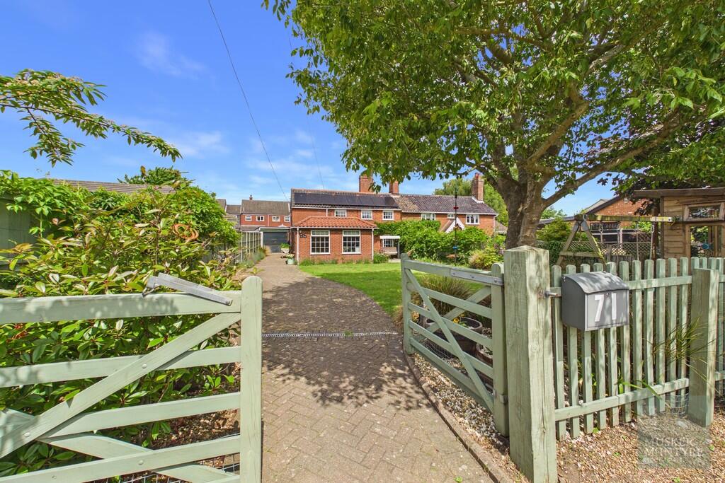 Main image of property: Loddon Road, Ditchingham