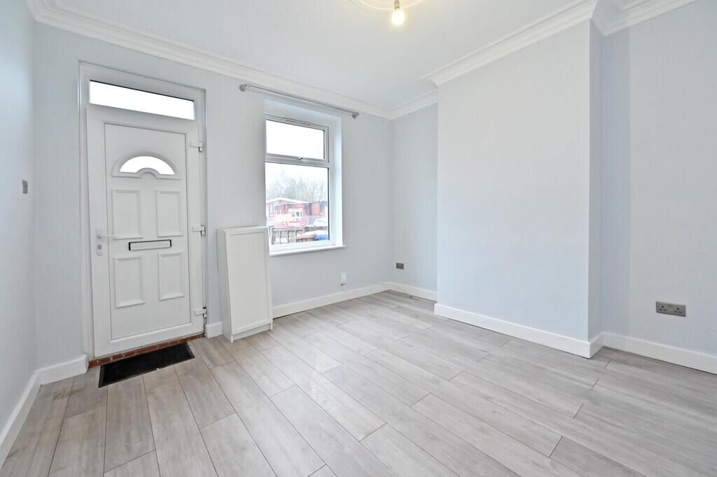 House in Stoke-on-Trent - View 2