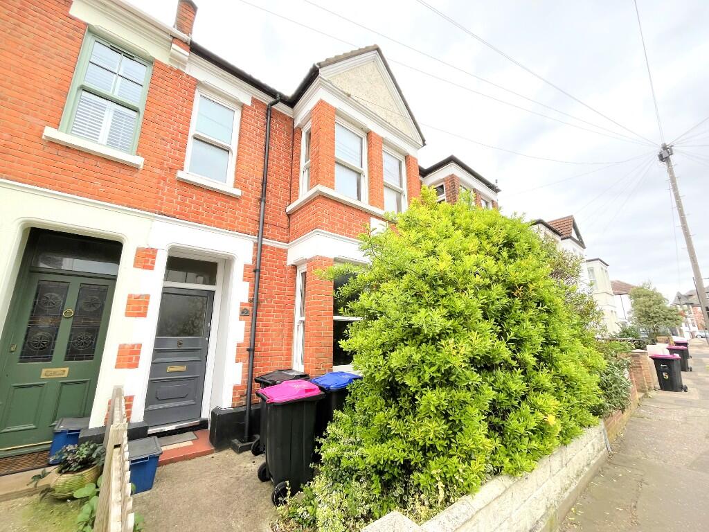 Main image of property: Hermitage Road, Westcliff-On-Sea, Essex, SS0