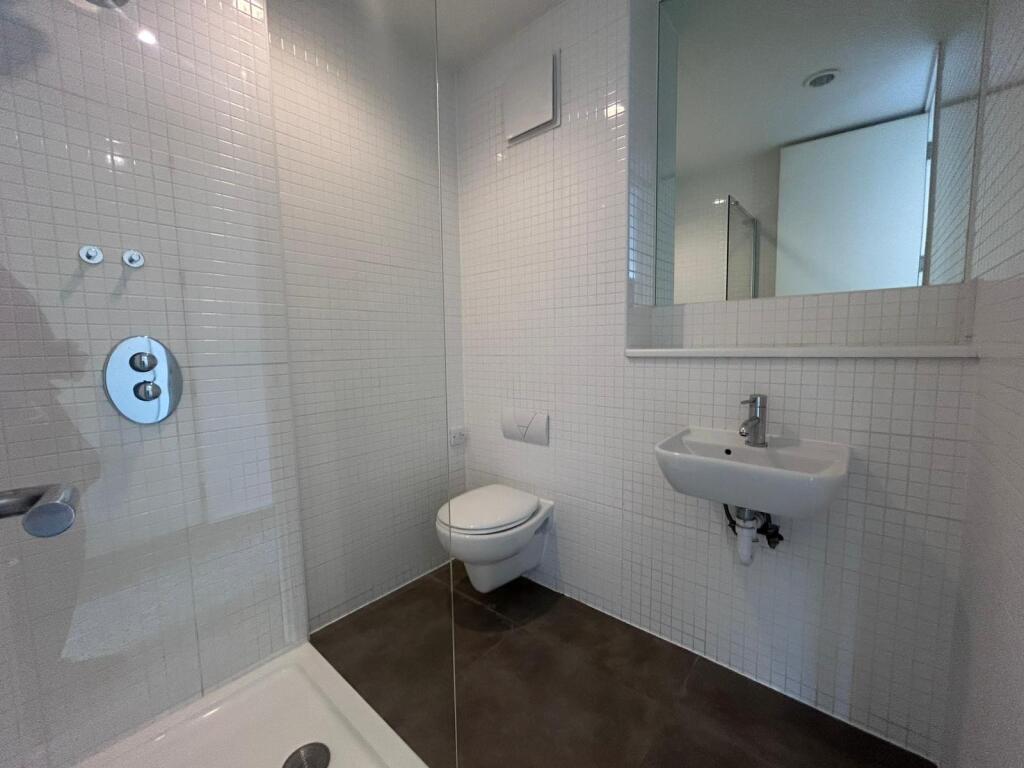 Apartment in Nottingham, Lace Market, The Meadows - View 4