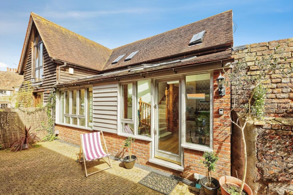 Main image of property: Best Lane, Canterbury, Kent, CT1