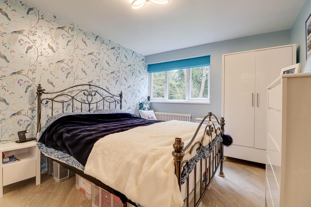 Additional image 5 of Hillside Road, Harpenden, AL5