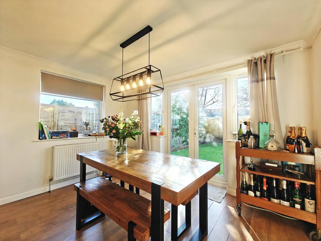 Stopples Lane, Hordle, Lymington, Hampshire, SO41 photo 4