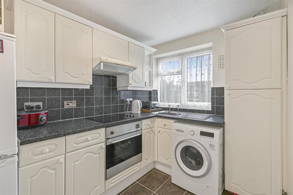 Anglesea Road, Kingston Upon Thames - View 2