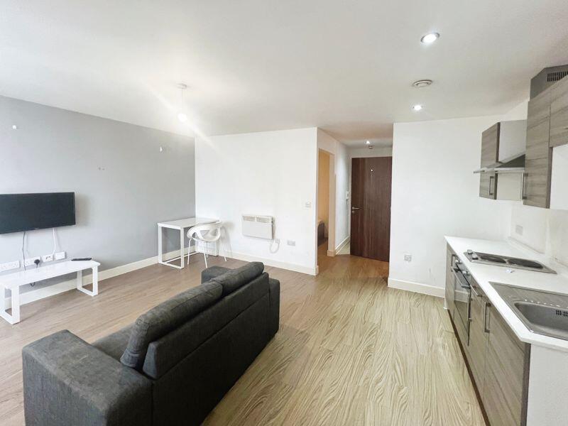 Apartment in Bolton, Greater Manchester - View 5