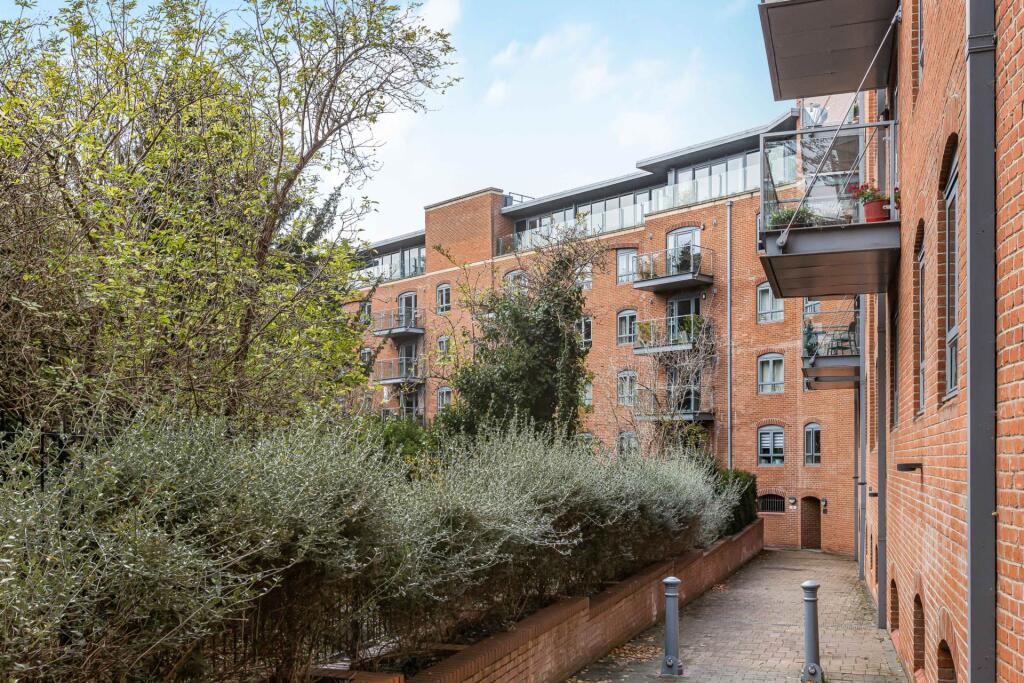 Main image of property: Foundry House, Waterfront