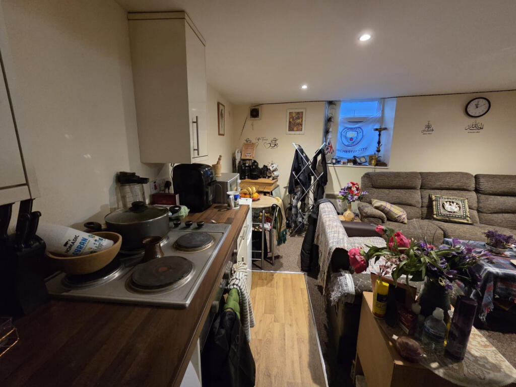Additional image 3 of Dirkhill Road, BD7 1QR