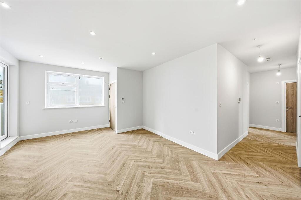 Apartment in London, Globe Town, Stepney - View 3
