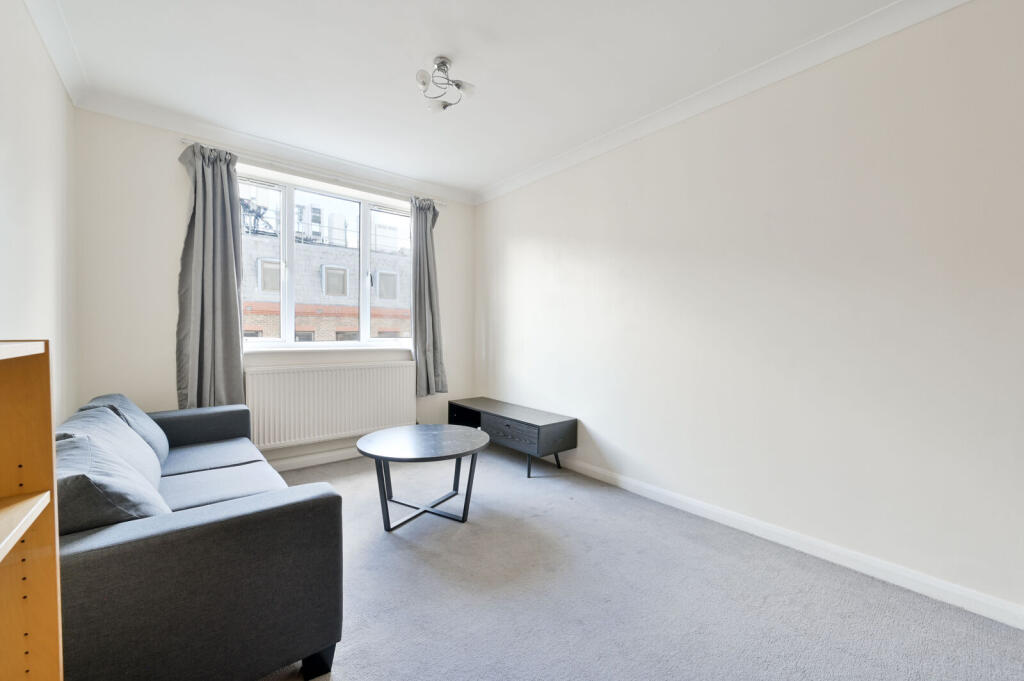 Apartment in London, West Ealing, Hanwell