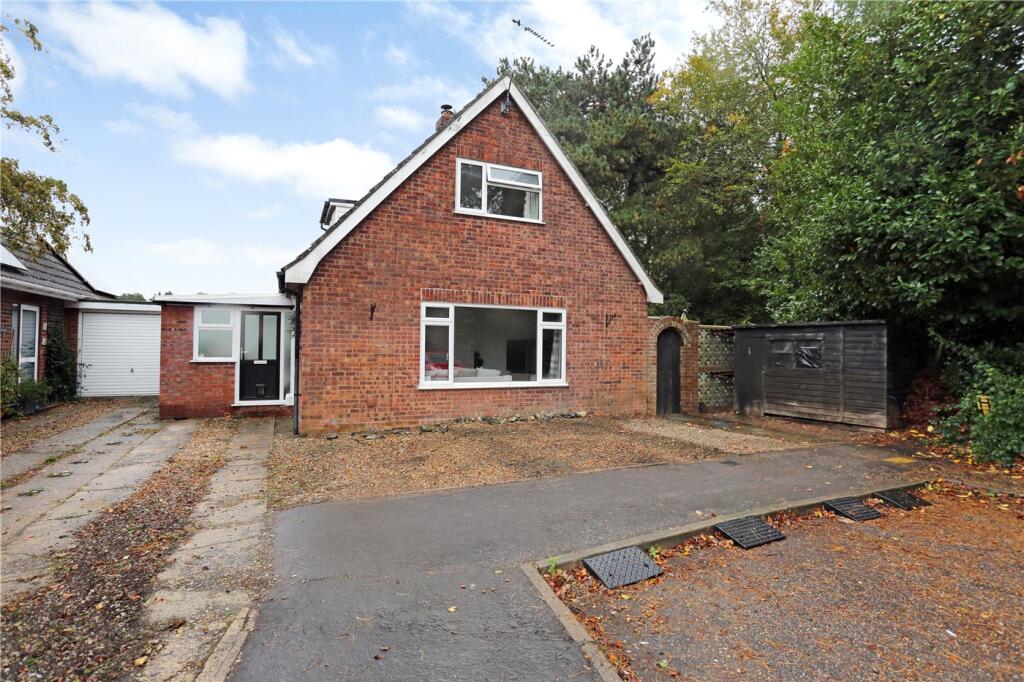 4-bed detached on Soanes Court, Lyng, Norwich, Norfolk, NR9, £325,000