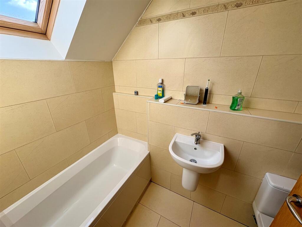 Additional image 11 of Whitehall Road East, Birkenshaw, Bradford