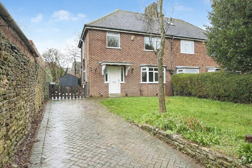 Main image of property: High Street, Great Gonerby, NG31