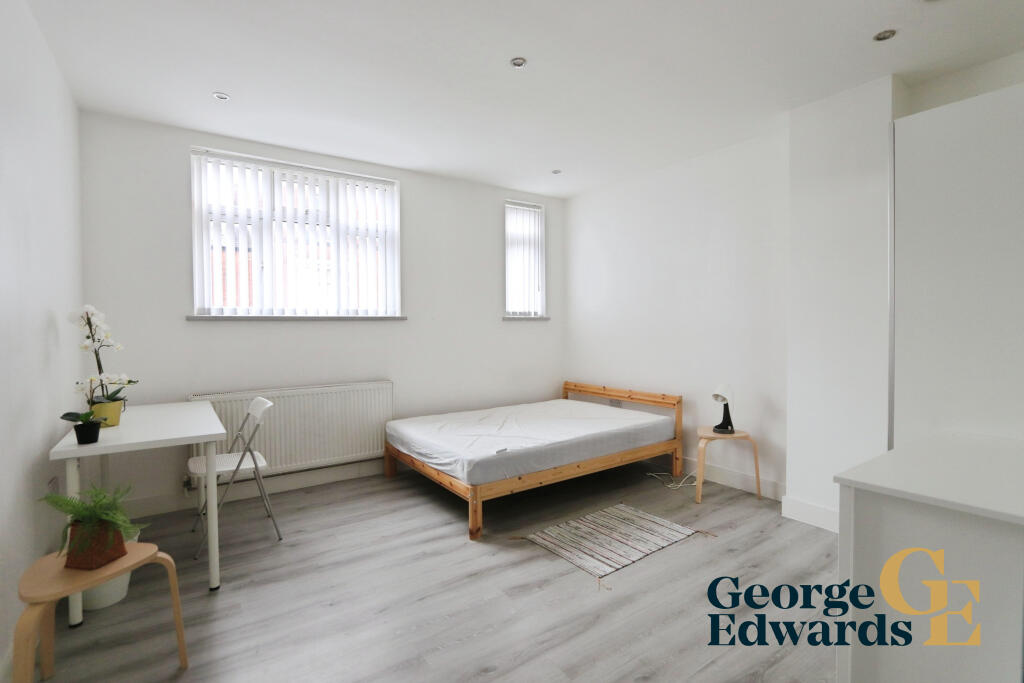 Main image of property: Room in 35 - 37 Osmaston Road Derby DE1 2JF