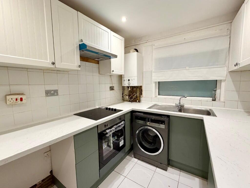 Main image of property: Portland Road, London, SE25