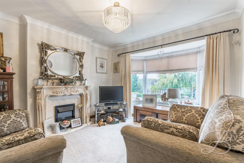 House in Mansfield, Forest Town - View 4