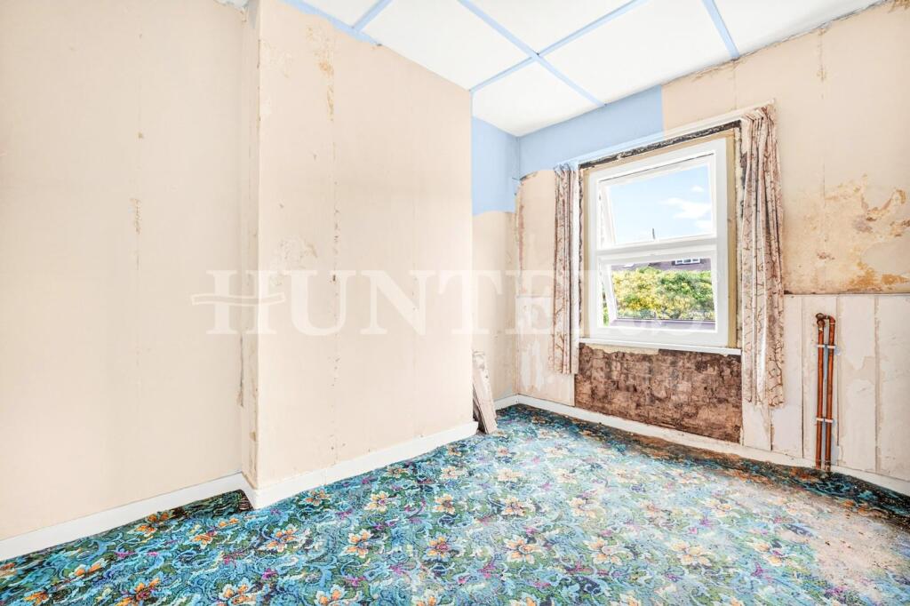 Main image of property: Kings Road, London
