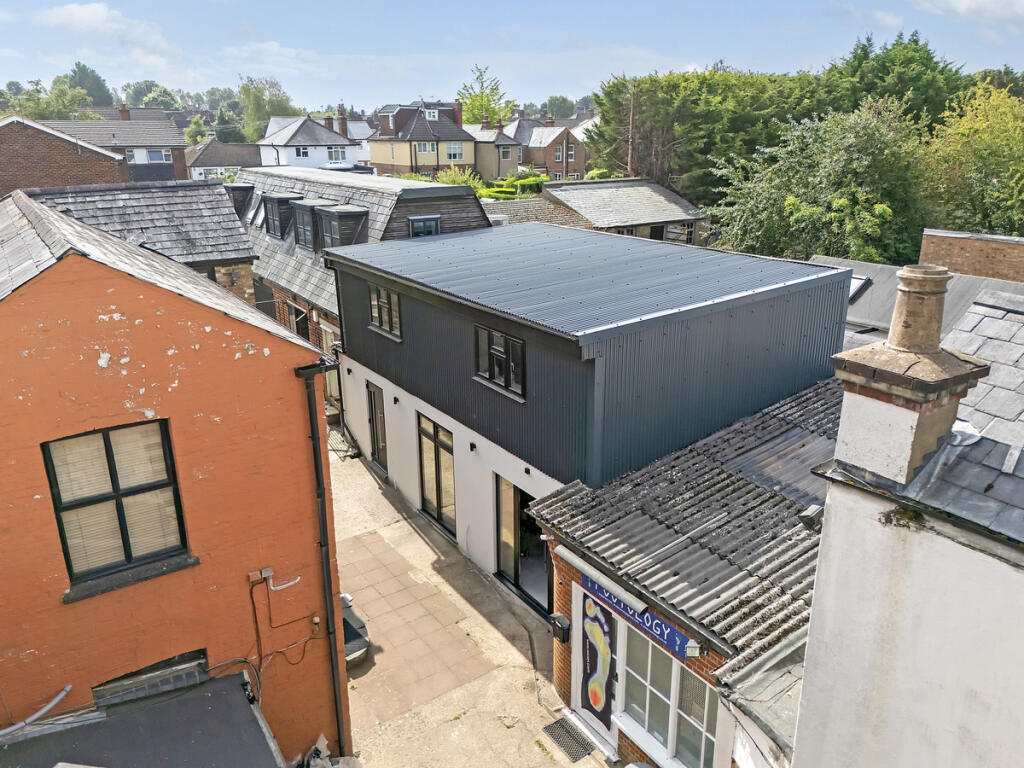 Main image of property: High Street, Northwood, HA6