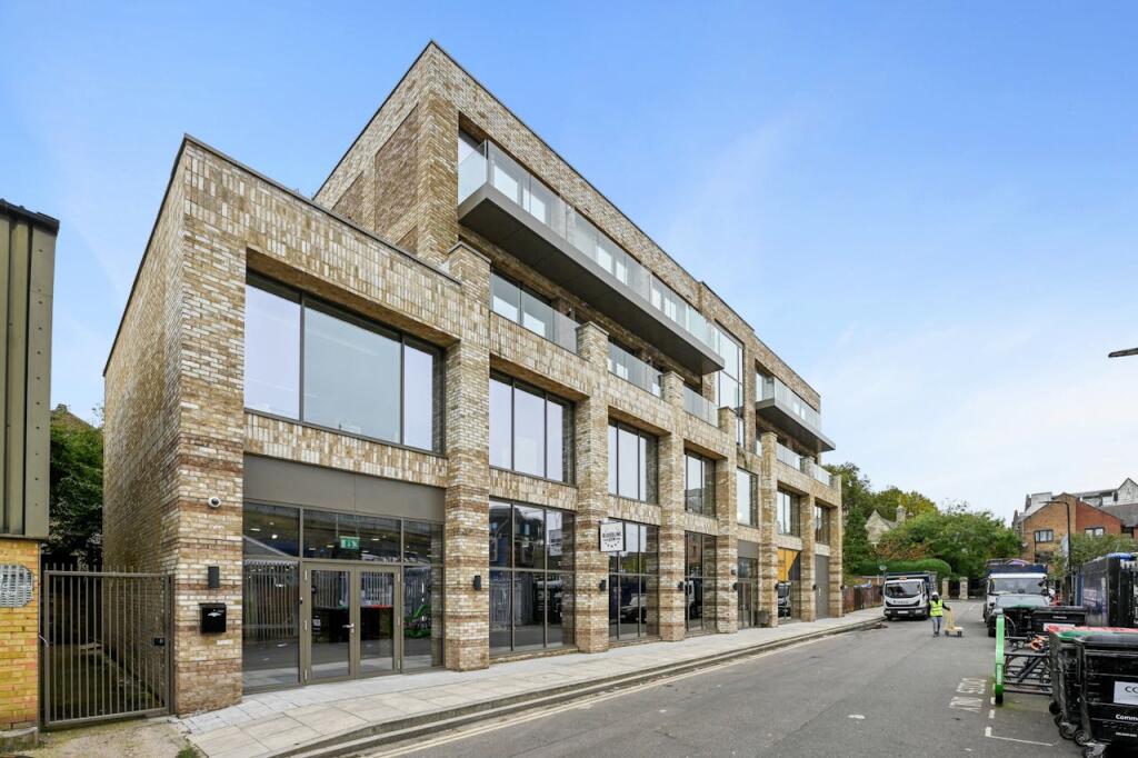 Main image of property: 9 - 15 Helmsley Place, 9-15 Helmsley Place, London, E8 3SB