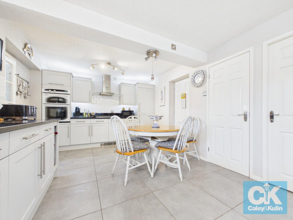 House in Stoke-on-Trent - More