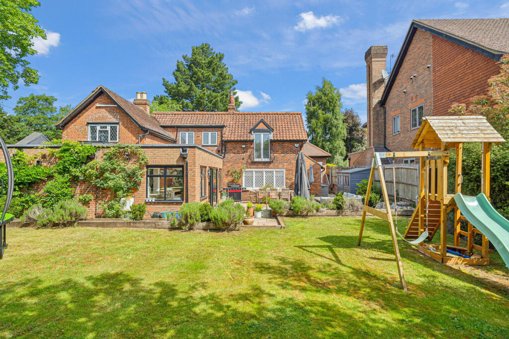 Main image of property: Leatherhead Road, Surrey, KT22