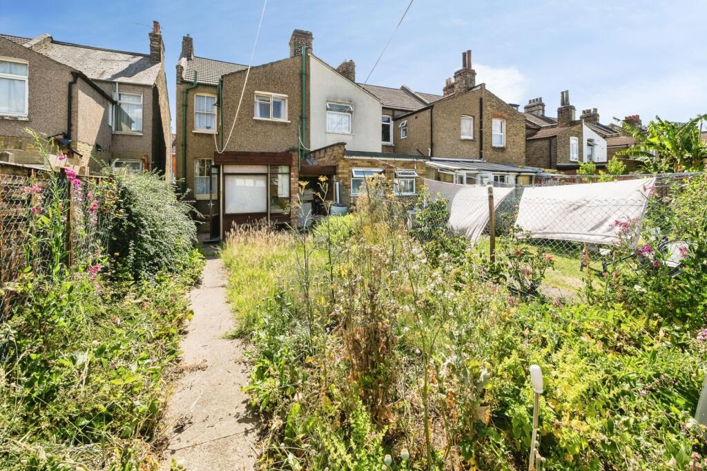House in Ilford - View 5